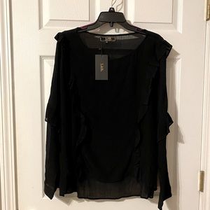NWT women’s Black Long Sleeve Top Size 2X
